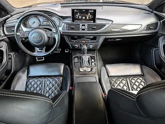 2016 Audi S6 4.0T Quattro Prestige photo 3