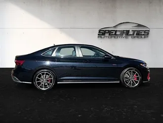 2025 Volkswagen Jetta GLI GLI Autobahn photo 3