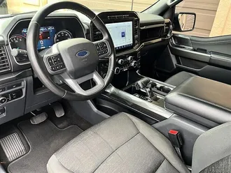 2023 Ford F-150 XLT photo 2