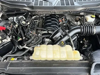 2023 Ford F-150 XLT photo 4