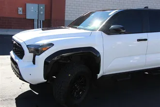 2024 TOYOTA TACOMA photo 5