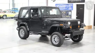 1987 Jeep Wrangler photo 5