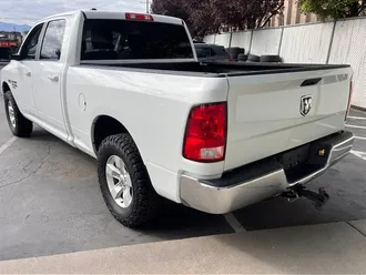 2021 RAM 1500 Classic SLT photo 5