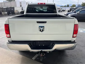2021 RAM 1500 Classic SLT photo 6