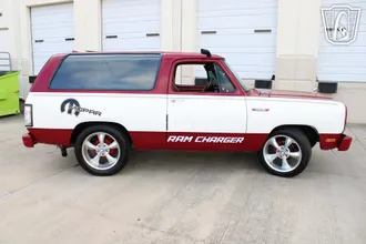 1992 Dodge Ramcharger photo 4
