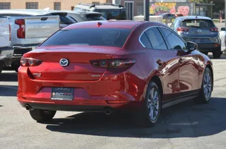 2019 Mazda MAZDA3 photo 4