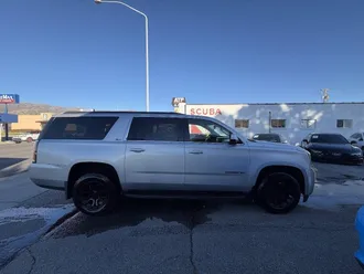 2020 GMC Yukon XL photo 6