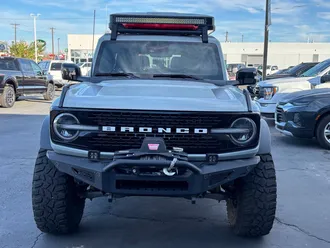 2021 Ford Bronco photo 2