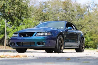 2004 Ford Mustang photo 2
