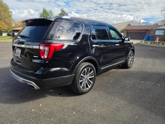2017 Ford Explorer photo 6