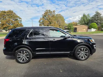 2017 Ford Explorer photo 7