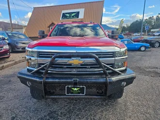 2016 Chevrolet Silverado 2500HD photo 2