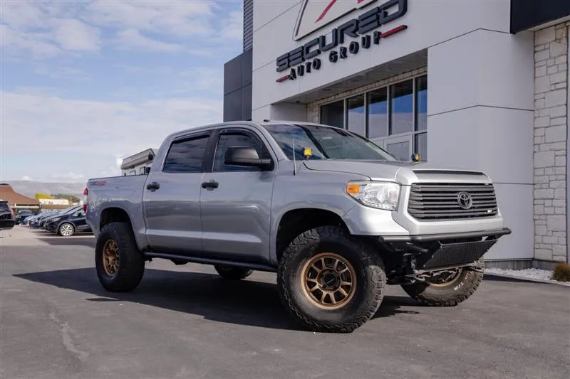 2016 TOYOTA TUNDRA