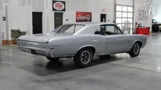 1966 Pontiac GTO photo 4
