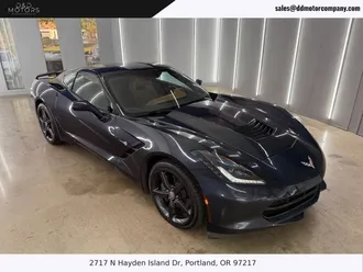 2014 Chevrolet Corvette photo 3