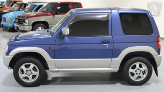 1999 Mitsubishi Pajero Mini photo 4