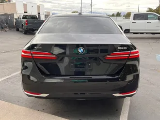2024 BMW 5 Series 530i xDrive photo 6