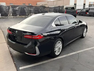 2024 BMW 5 Series 530i xDrive photo 7