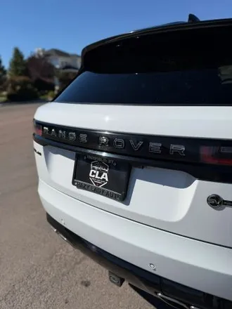 2020 Land Rover Range Rover Velar photo 3