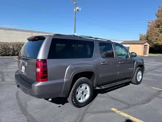 2013 Chevrolet Suburban photo 5
