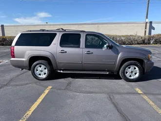2013 Chevrolet Suburban photo 6