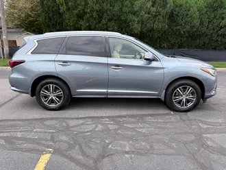 2017 Infiniti QX60 photo 6