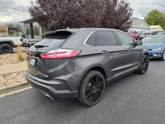 2019 Ford Edge photo 4