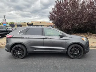 2019 Ford Edge photo 5