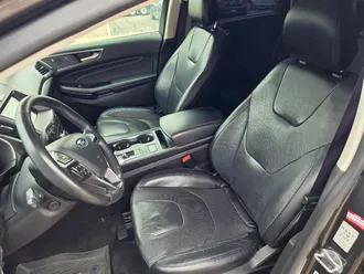 2019 Ford Edge photo 7