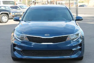 2016 Kia Optima photo 2