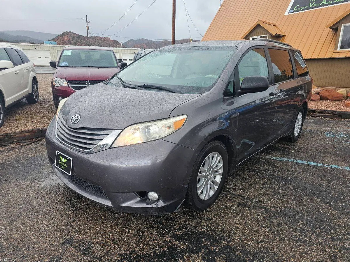 2011 Toyota Sienna