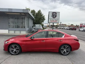 2018 Infiniti Q50 photo 2