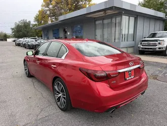 2018 Infiniti Q50 photo 3