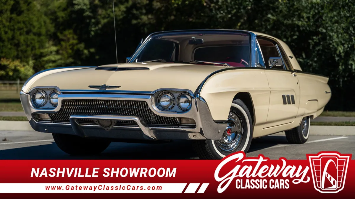 1963 Ford Thunderbird