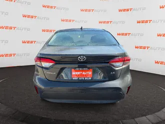 2024 Toyota Corolla photo 4