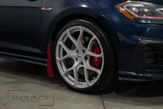 2018 Volkswagen Golf GTI photo 4