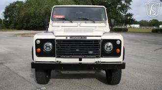 1984 Land Rover Defender 90 photo 6