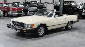 1980 Mercedes-Benz 450SL photo 2