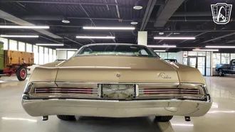 1967 Buick Riviera photo 3