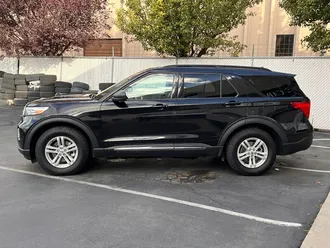 2024 Ford Explorer XLT photo 4