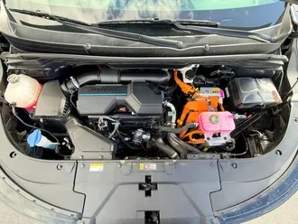 2025 Kia Carnival MPV Hybrid photo 4