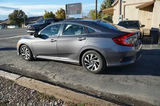 2018 Honda Civic photo 4