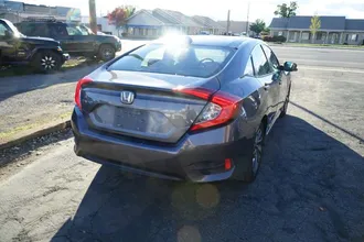 2018 Honda Civic photo 7