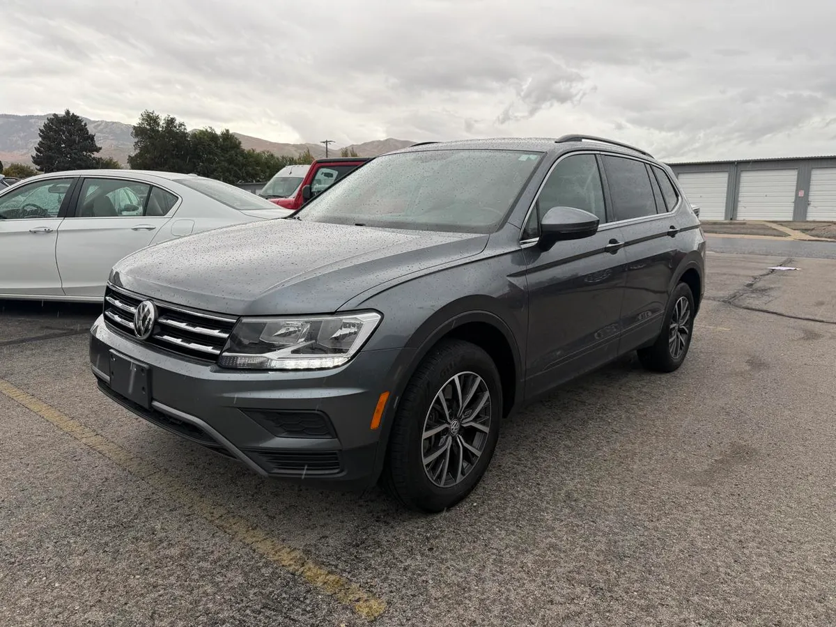 2019 Volkswagen Tiguan 2.0T SEL R-Line Black 4MOTION