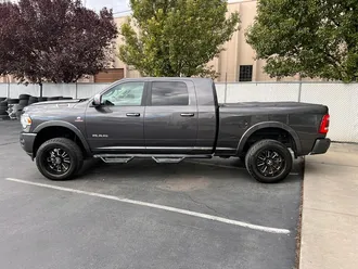 2021 RAM 2500 Laramie photo 4