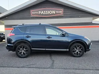 2018 Toyota RAV4 photo 6