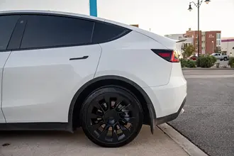 Model Y 8