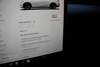 Model Y 18